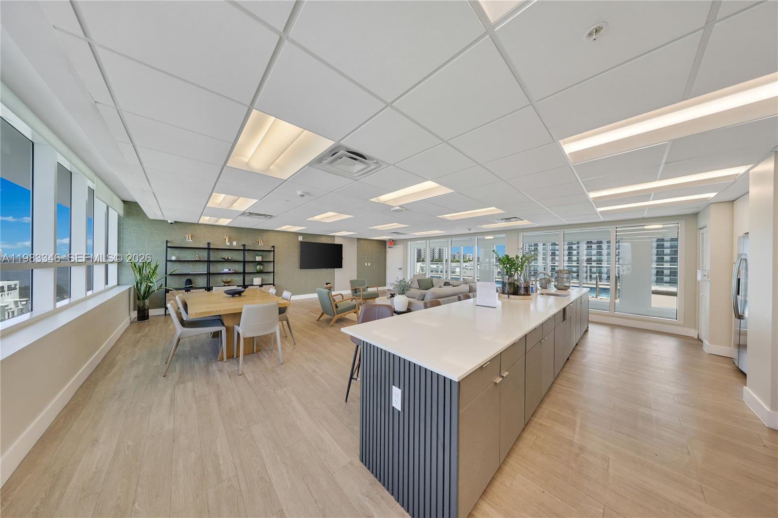 image 26 Edgewater16