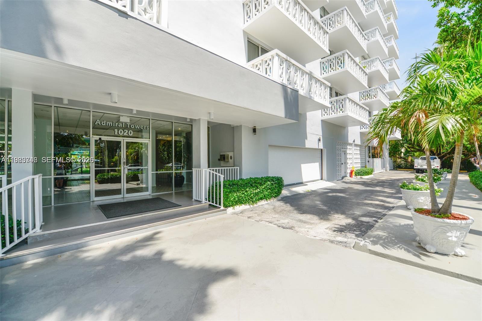 1020 Meridian Ave #816 Miami Beach, FL 33139