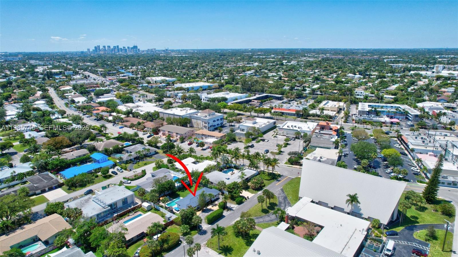 2506 NE 30th St Fort Lauderdale, FL 33306