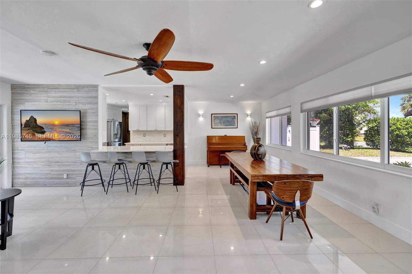 2506 NE 30th St Fort Lauderdale, FL 33306