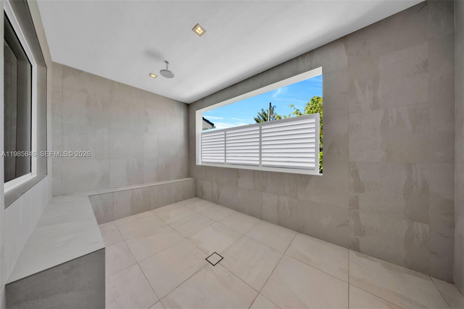 3510 Segovia St #3510 Coral Gables, FL 33134