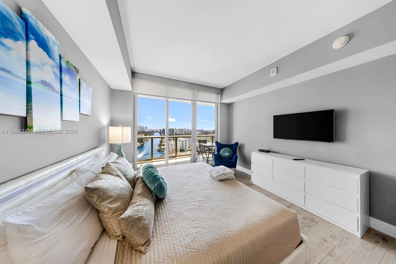 image Beachwalk Condominium28