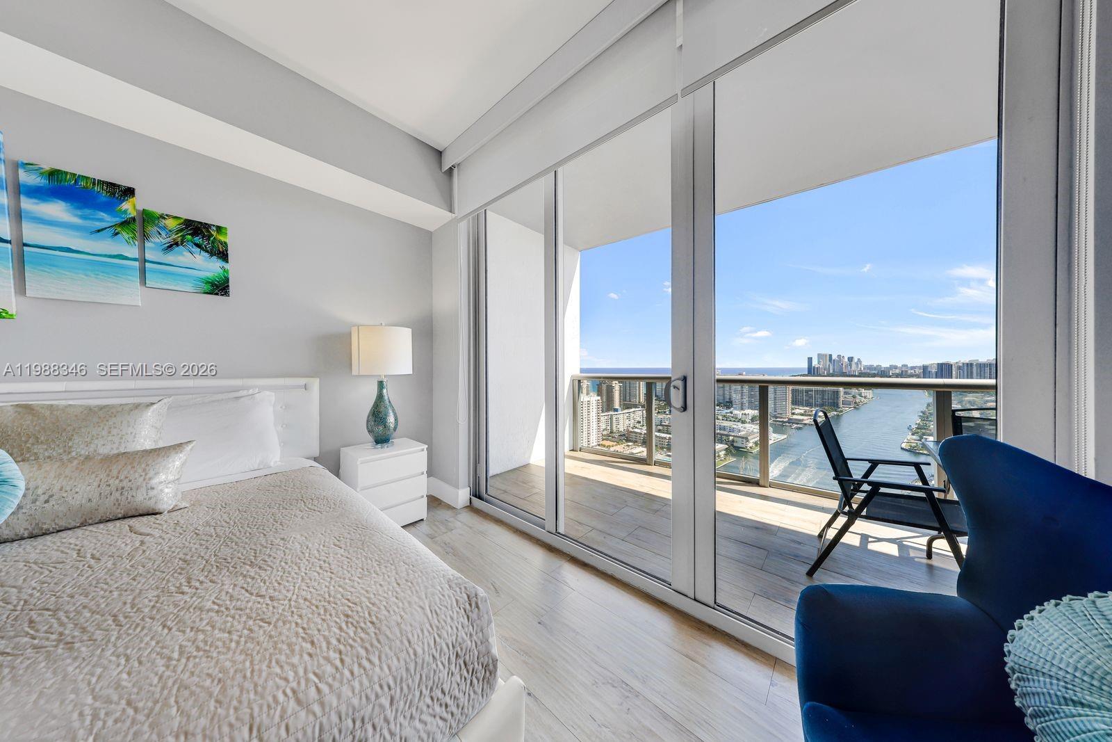 image Beachwalk Condominium30