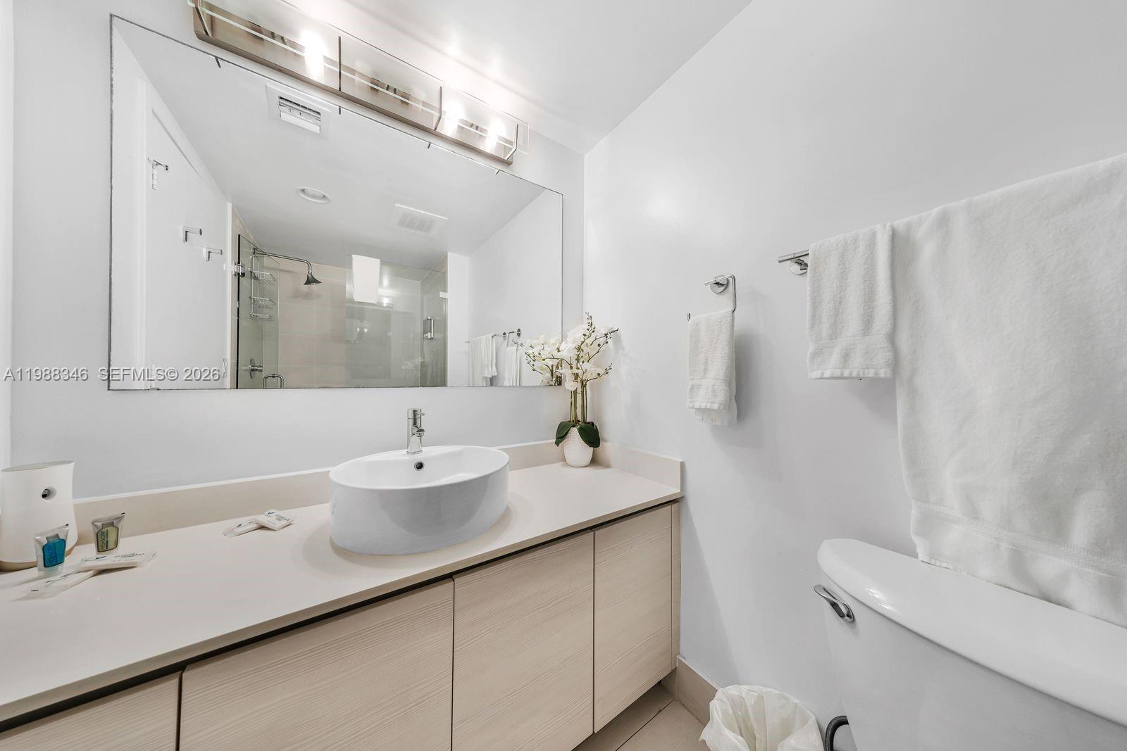 image Beachwalk Condominium35