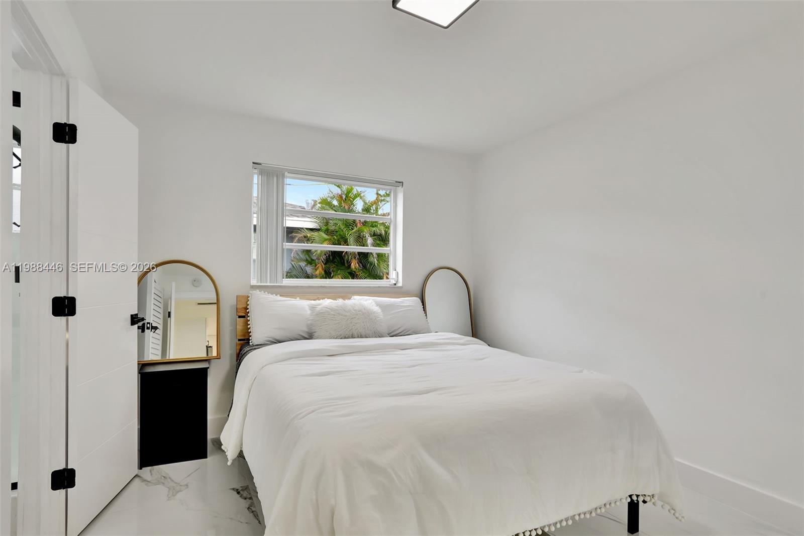 1220 NE 8th St Pompano Beach, FL 33060