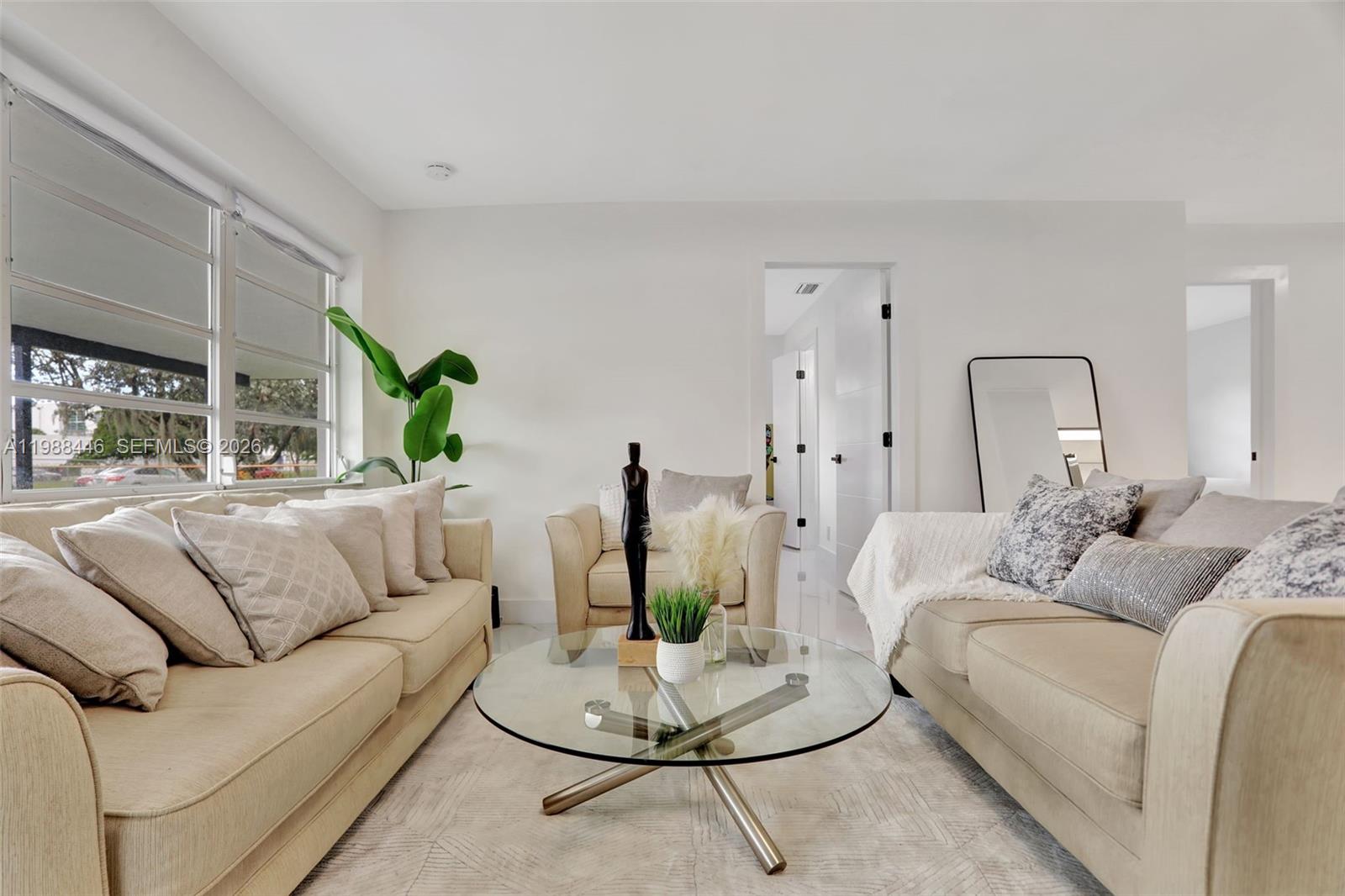 1220 NE 8th St Pompano Beach, FL 33060