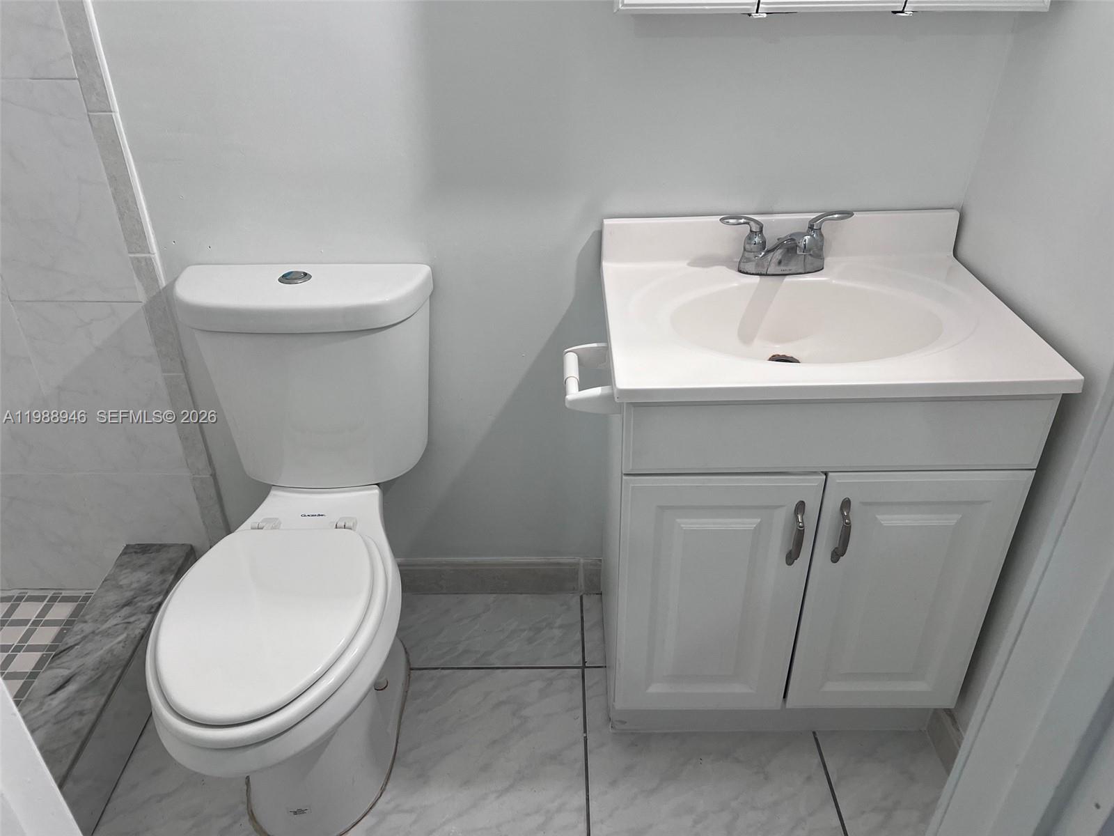 3090 NW 29th St Miami, FL 33142