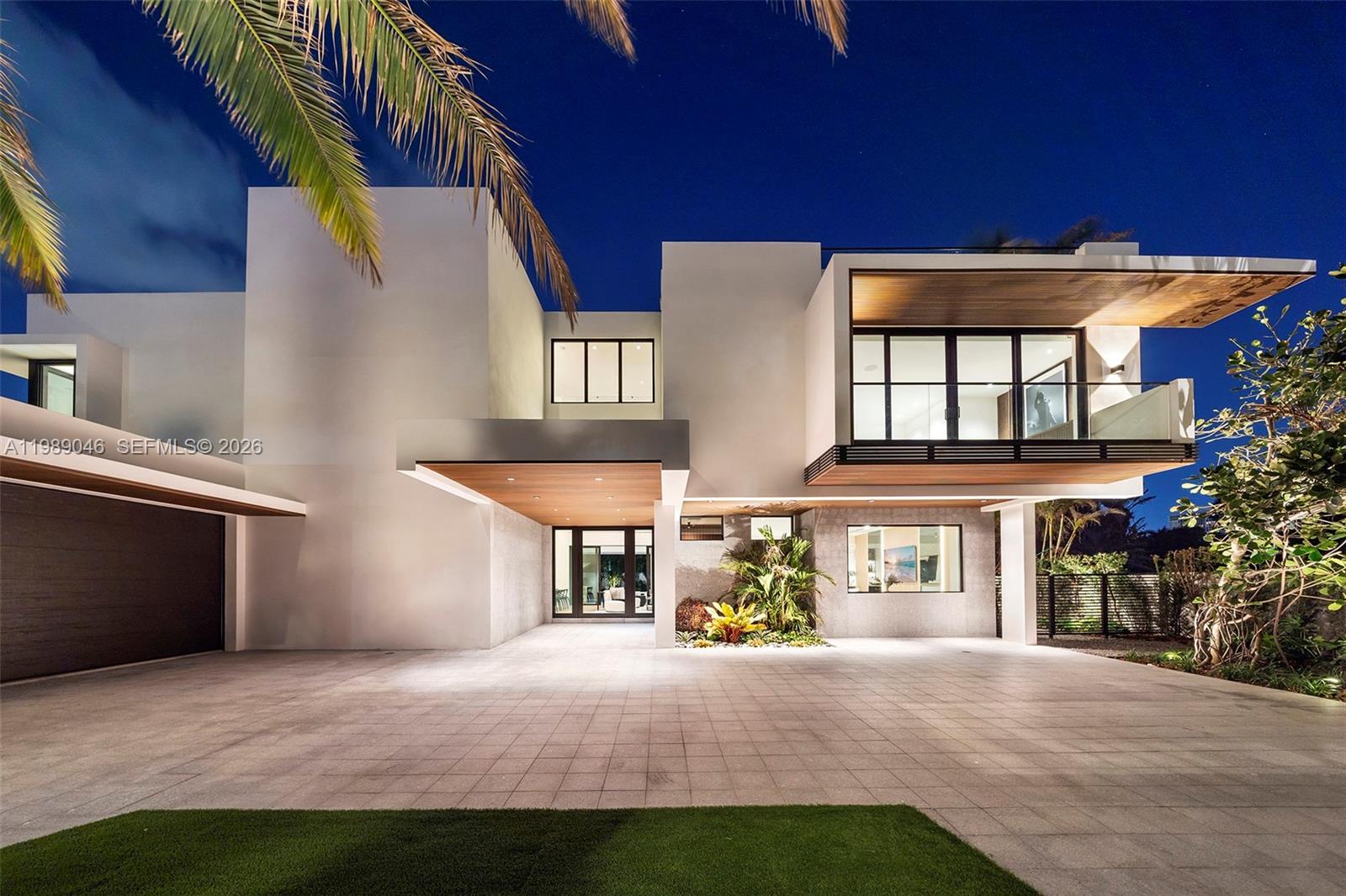 128 Ocean Blvd Golden Beach, FL 33160