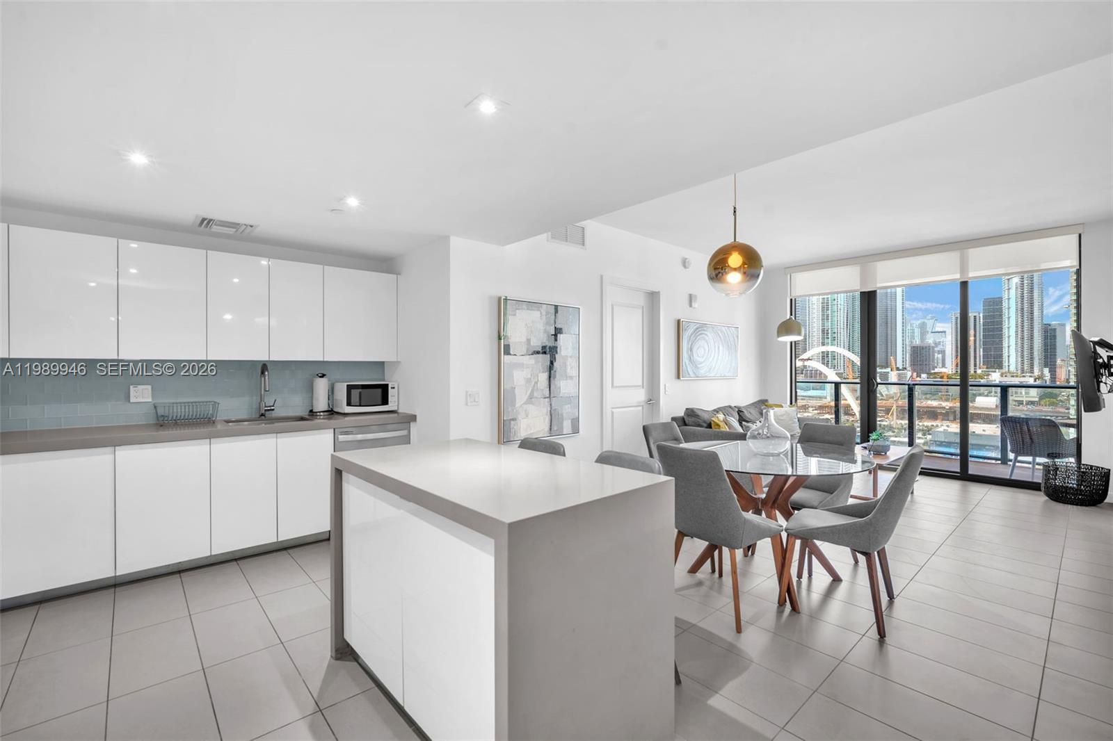 1600 NE 1st Ave #1207