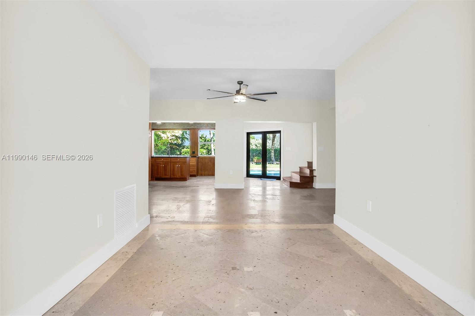 545 S Shore Dr Miami Beach, FL 33141