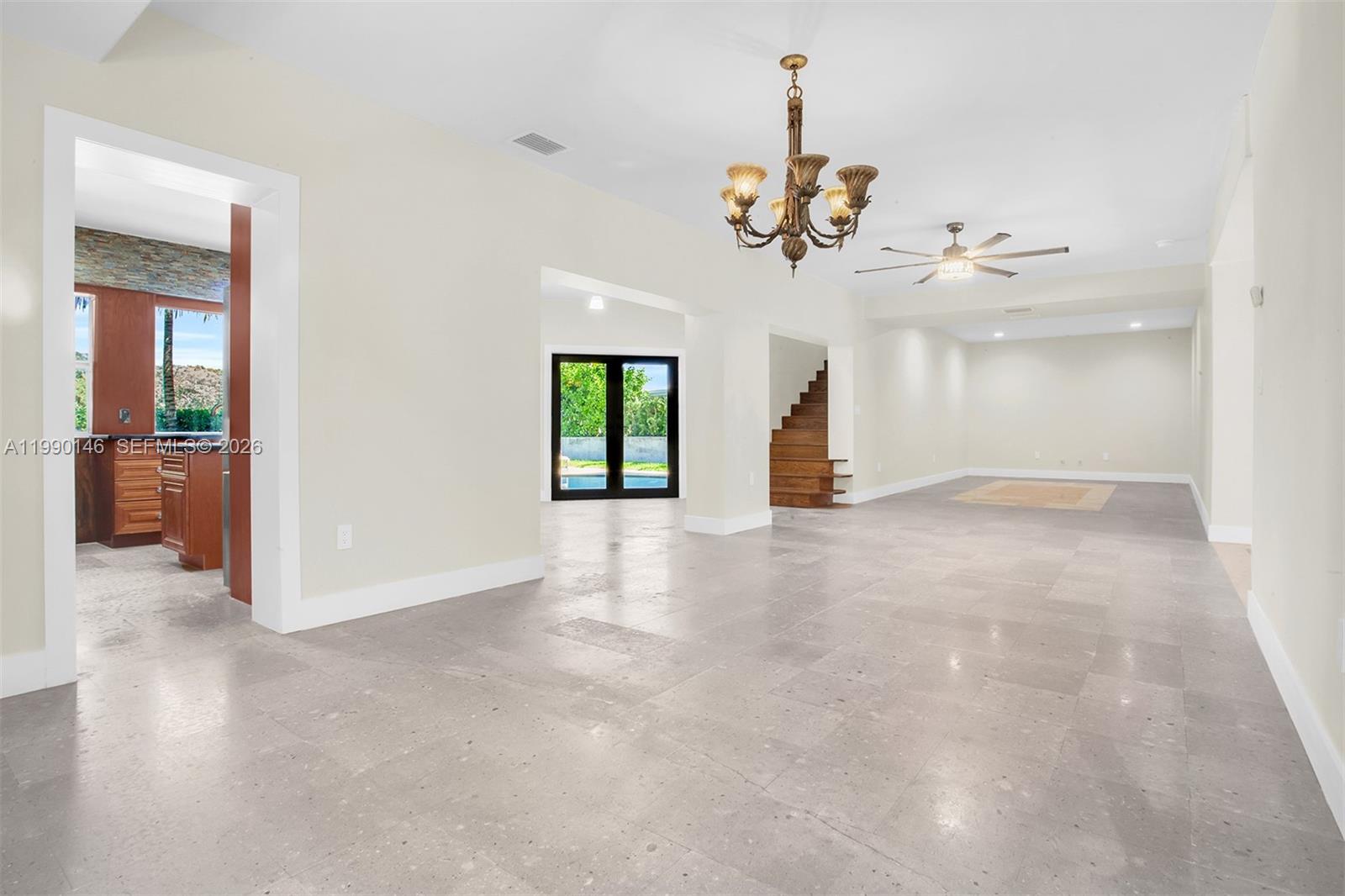 545 S Shore Dr Miami Beach, FL 33141