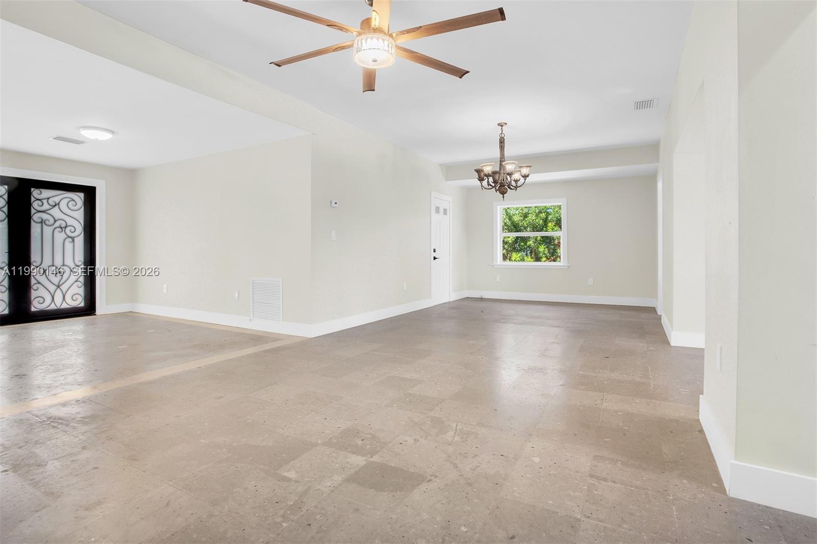 545 S Shore Dr Miami Beach, FL 33141