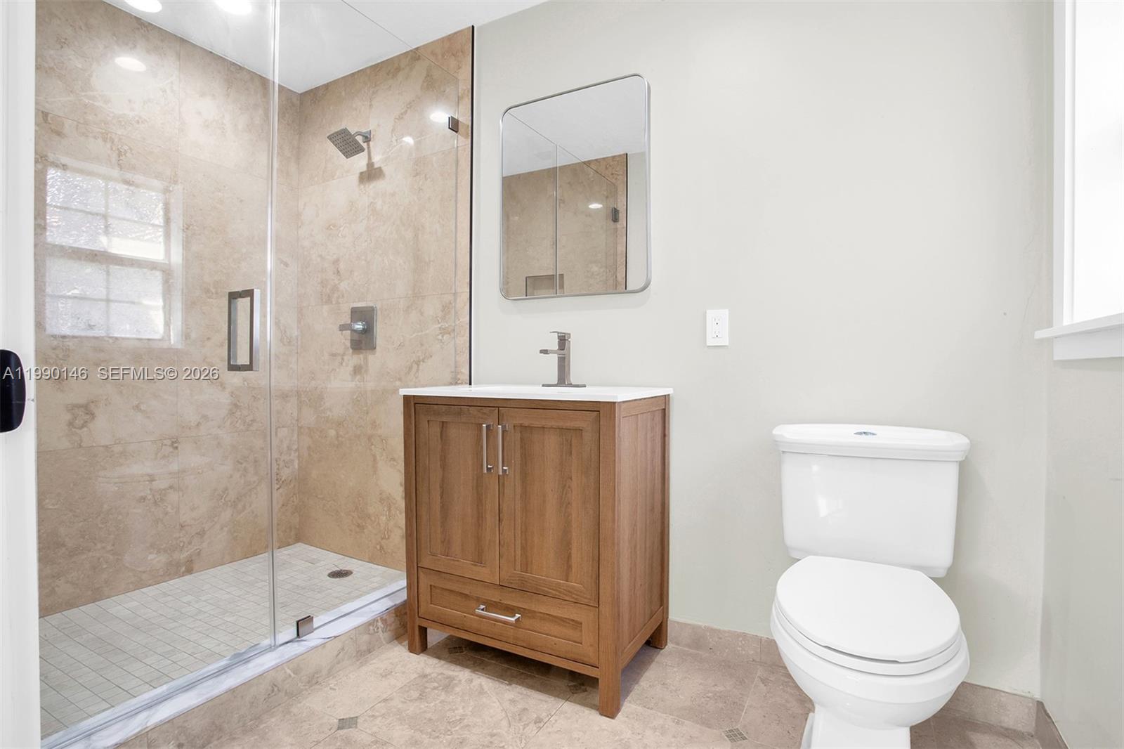 545 S Shore Dr Miami Beach, FL 33141