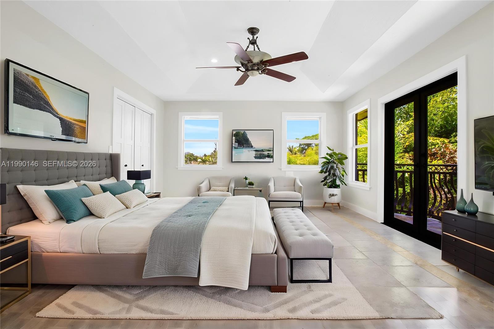 545 S Shore Dr Miami Beach, FL 33141