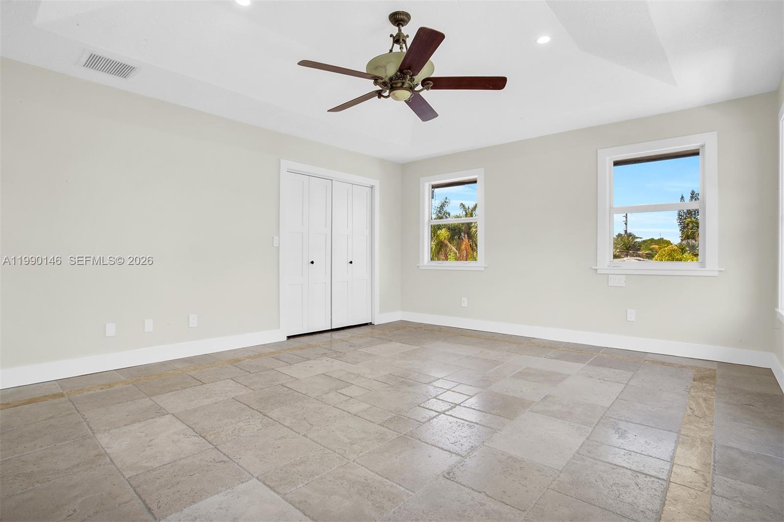 545 S Shore Dr Miami Beach, FL 33141