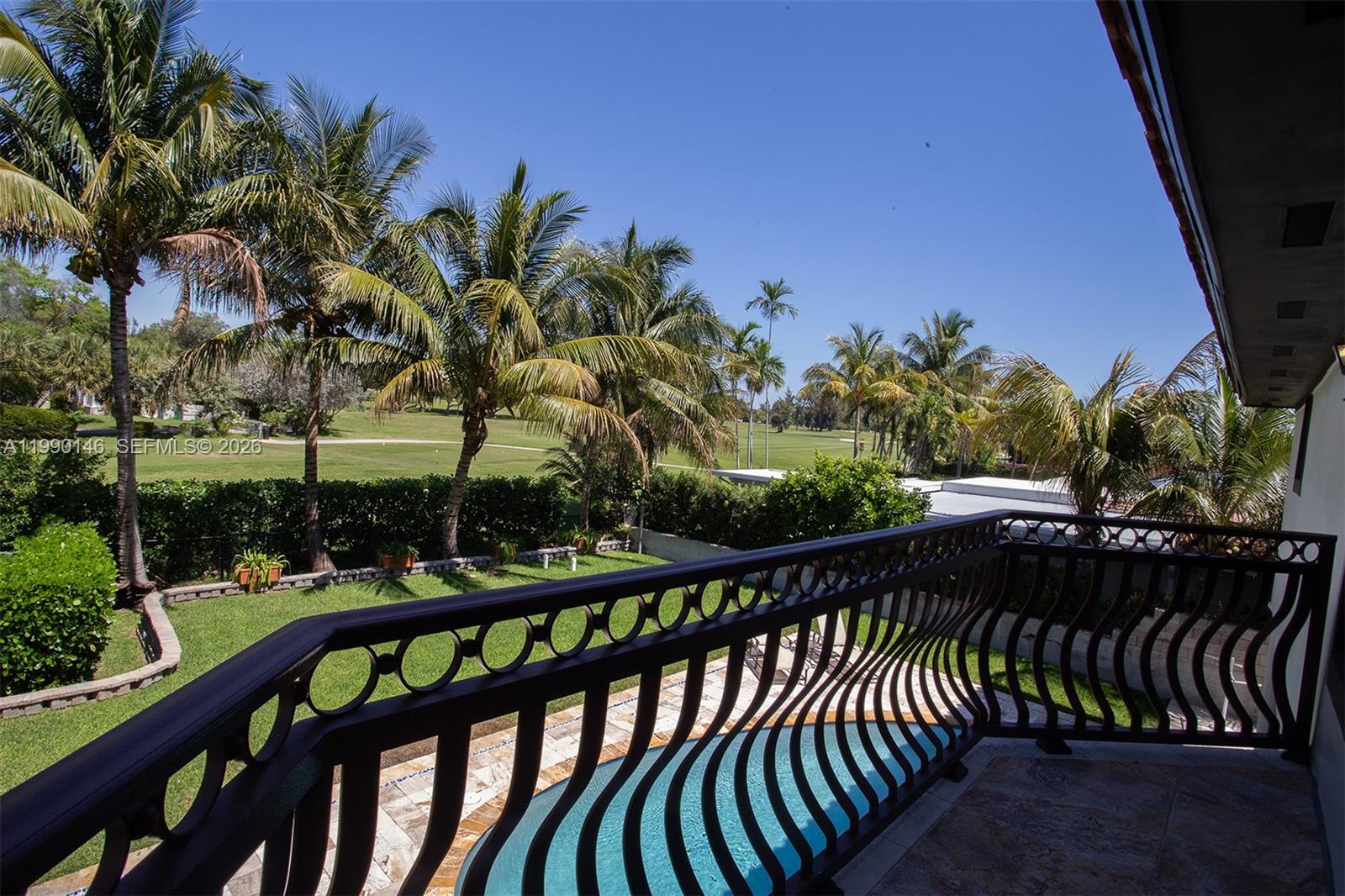 545 S Shore Dr Miami Beach, FL 33141