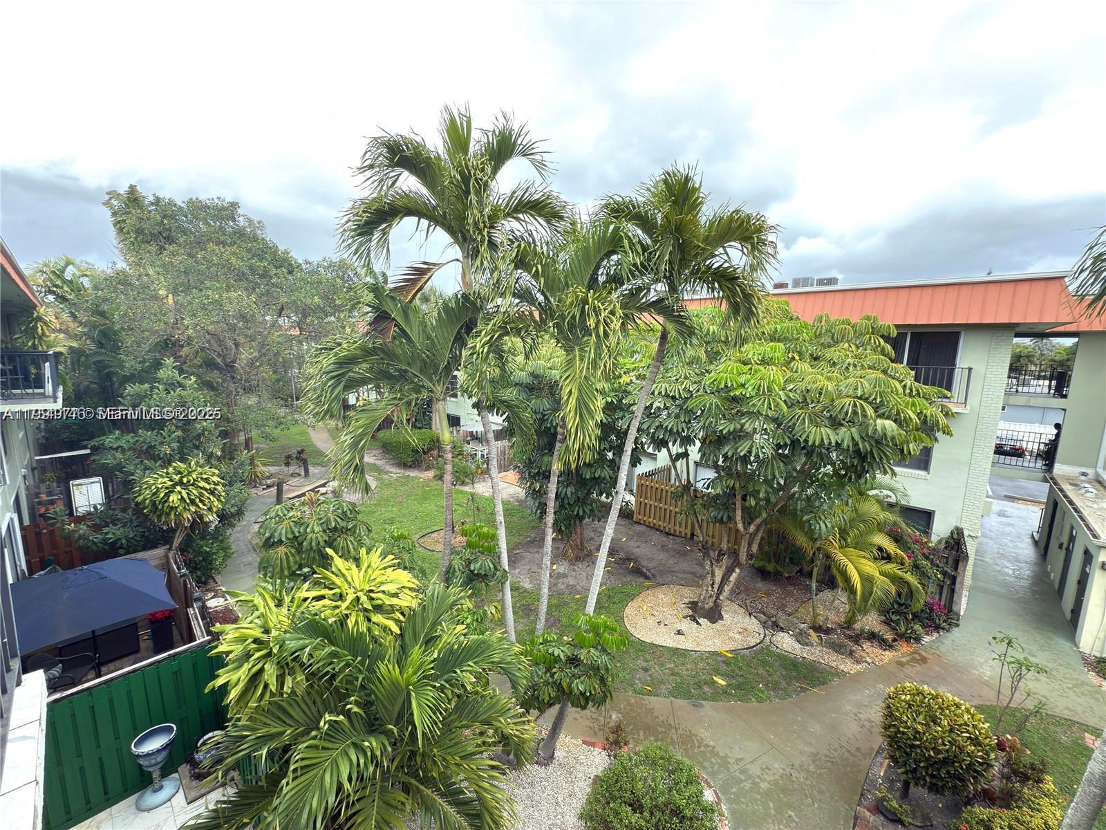 805 W Oakland Park Blvd #D19