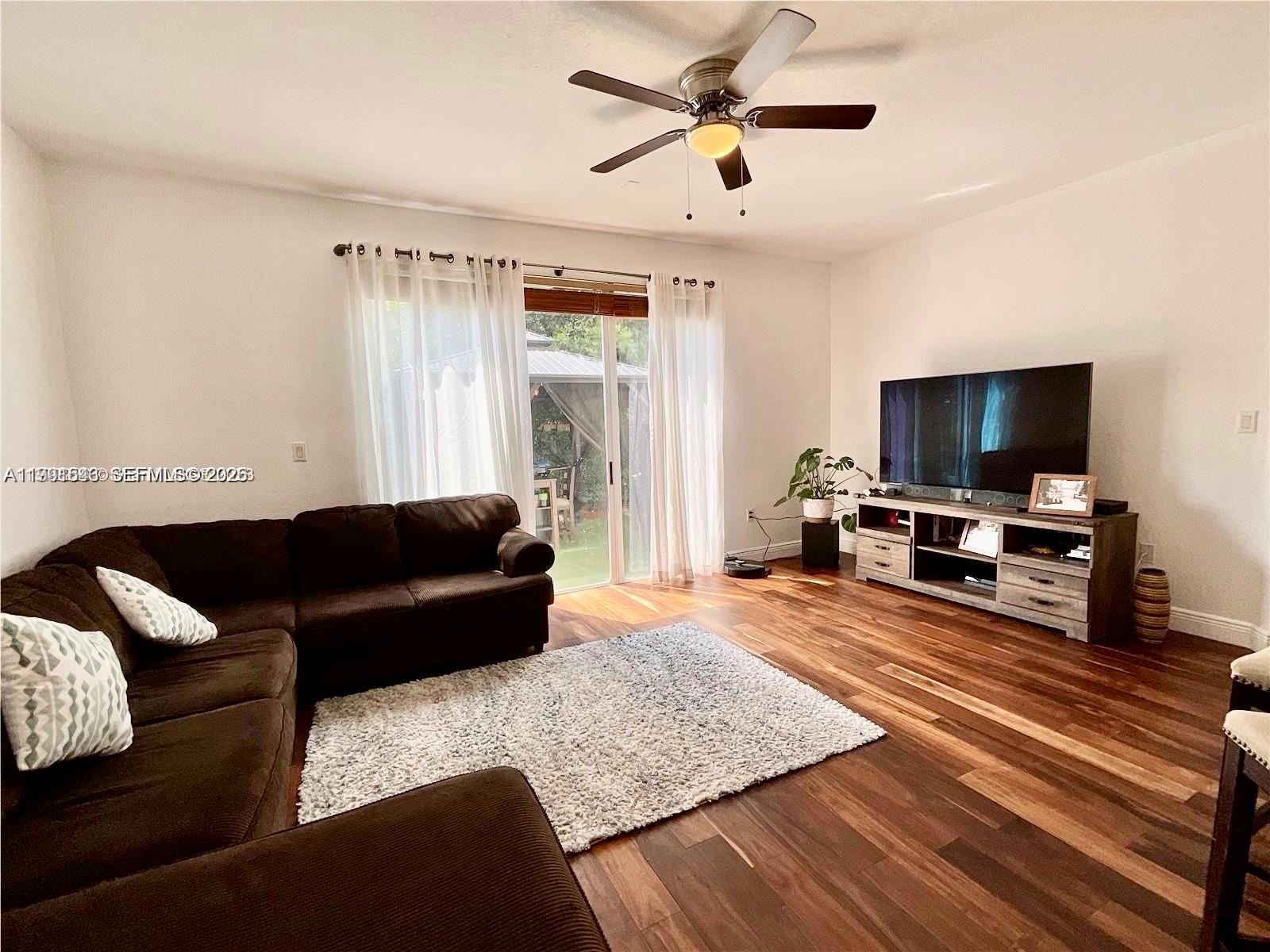 7472 NW 112th Path Doral, FL 33178