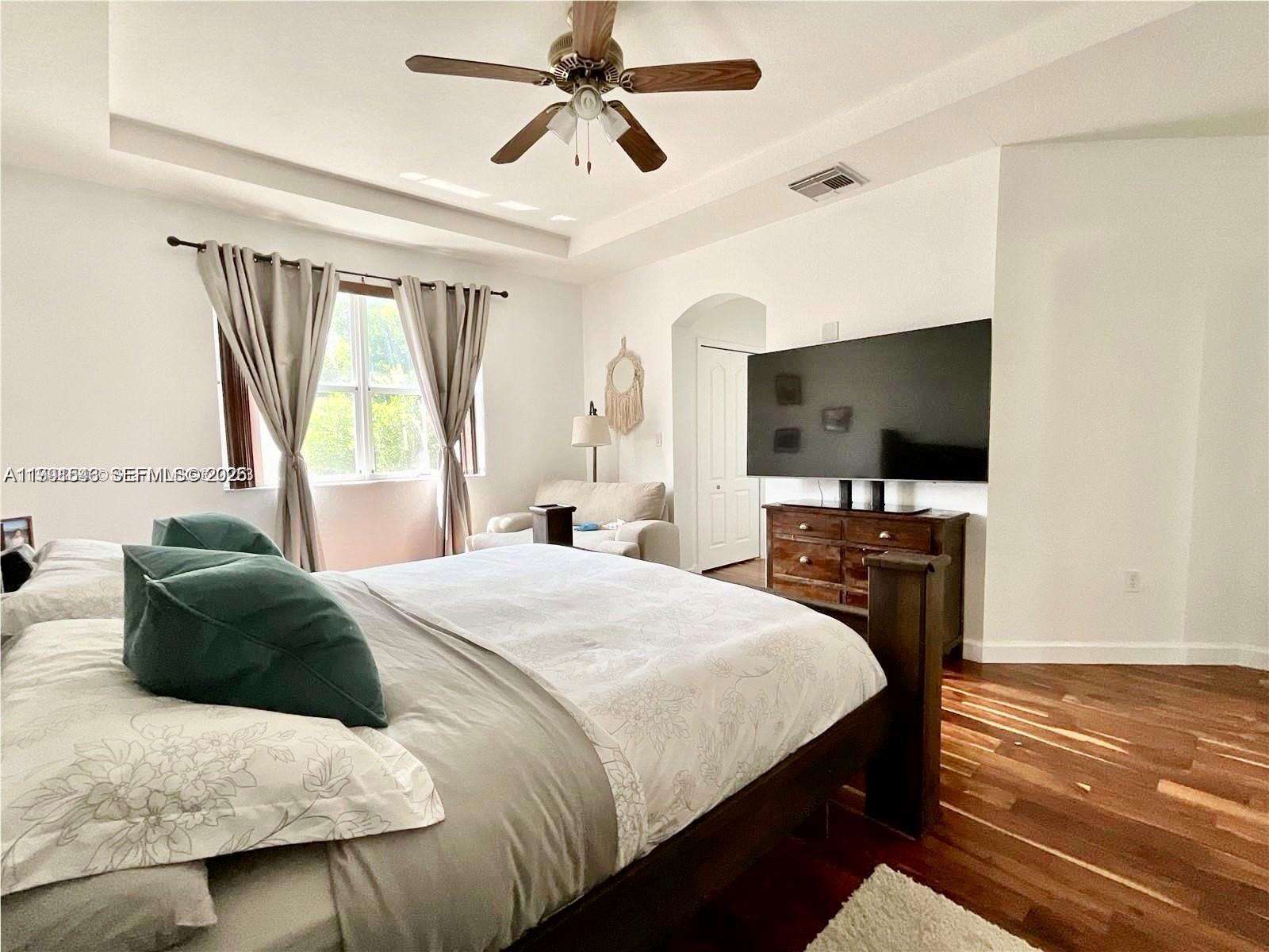 7472 NW 112th Path Doral, FL 33178