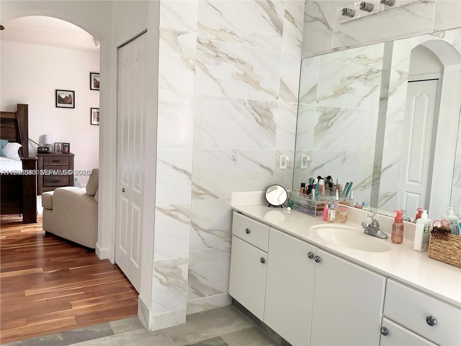 7472 NW 112th Path Doral, FL 33178