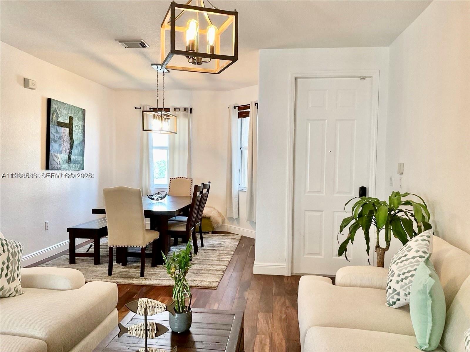 7472 NW 112th Path Doral, FL 33178