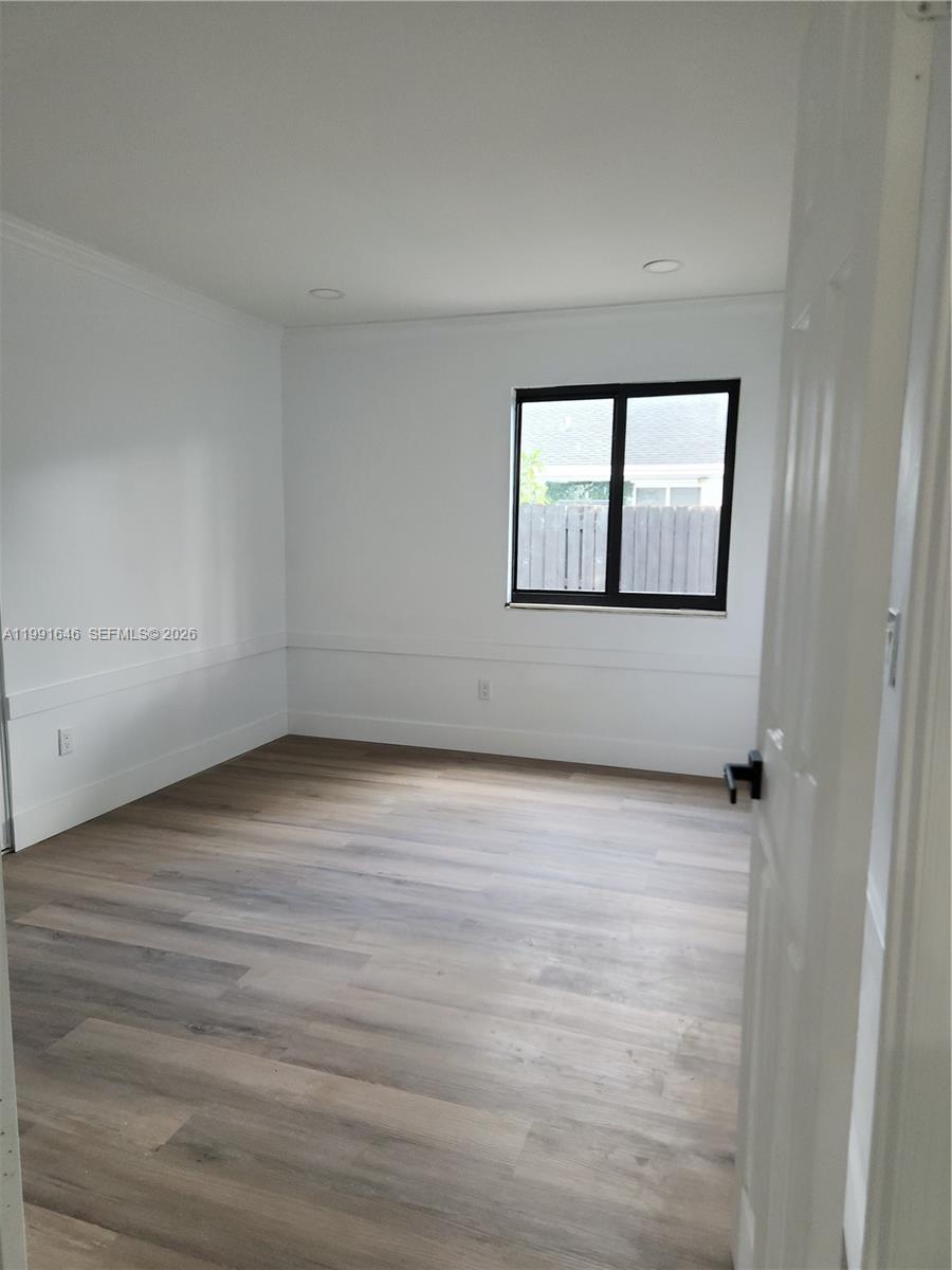 8615 SW 15th St Pembroke Pines, FL 33025