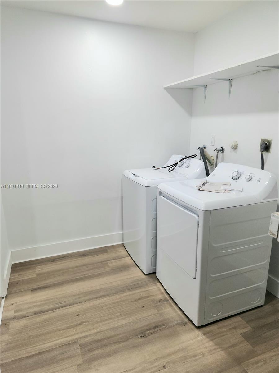 8615 SW 15th St Pembroke Pines, FL 33025