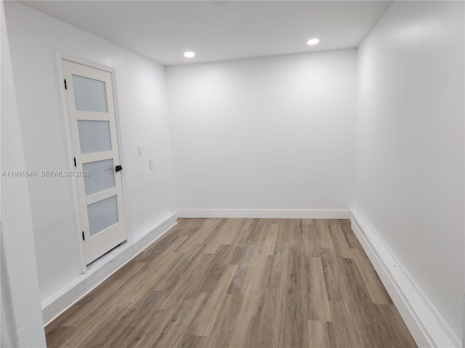 8615 SW 15th St Pembroke Pines, FL 33025