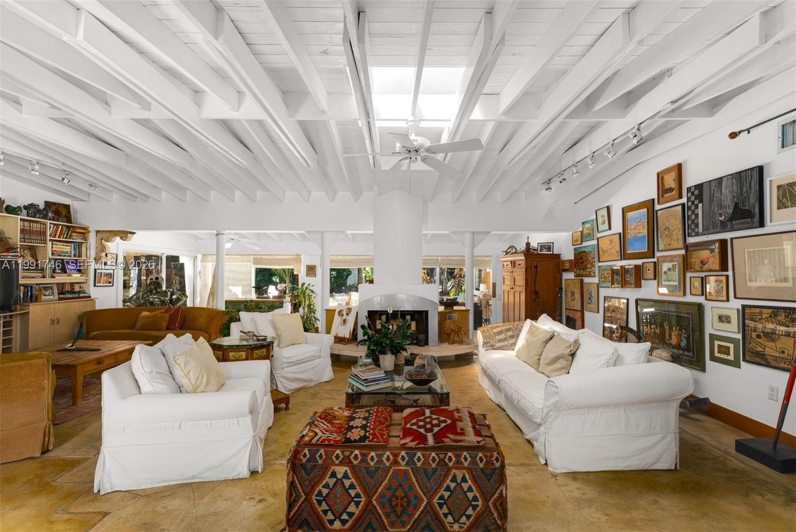 346 Gulf Rd Key Biscayne, FL 33149