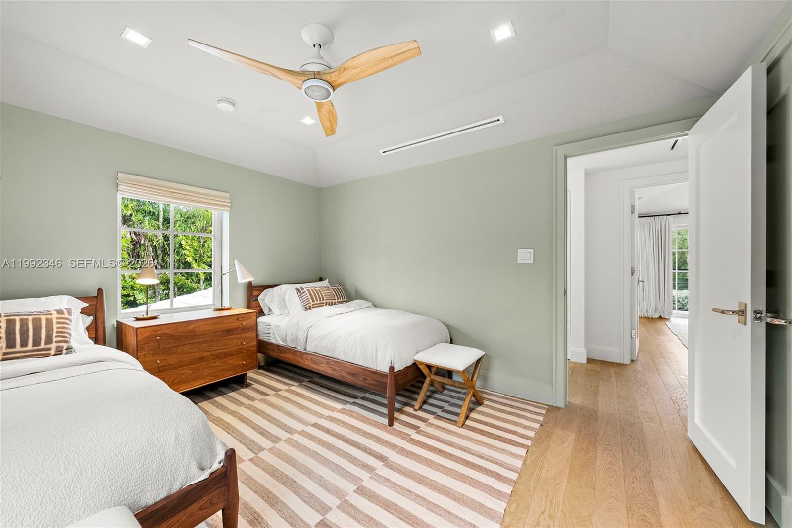 850 E Dilido Dr Miami Beach, FL 33139