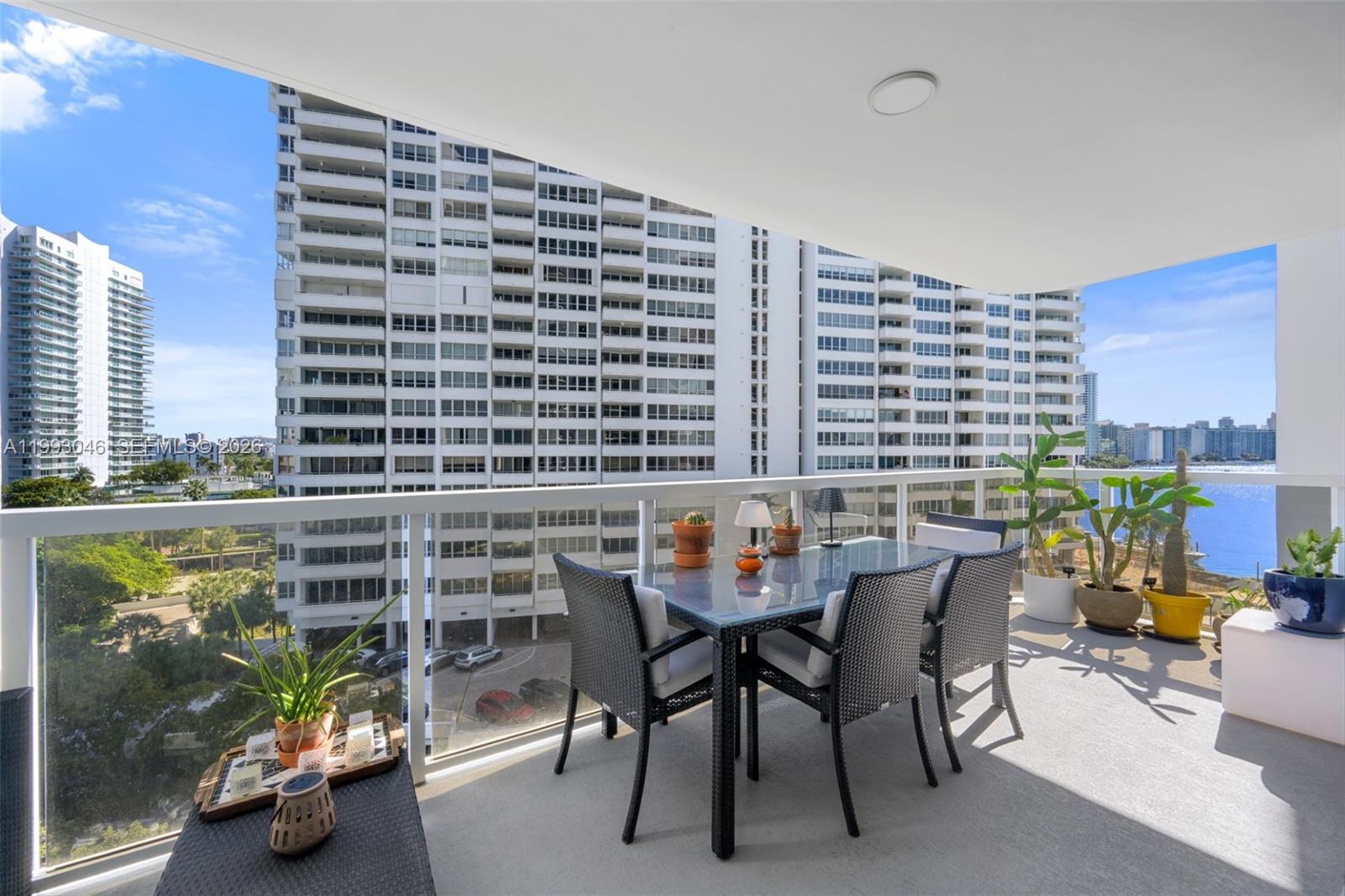 9 Island Ave #810 Miami Beach, FL 33139