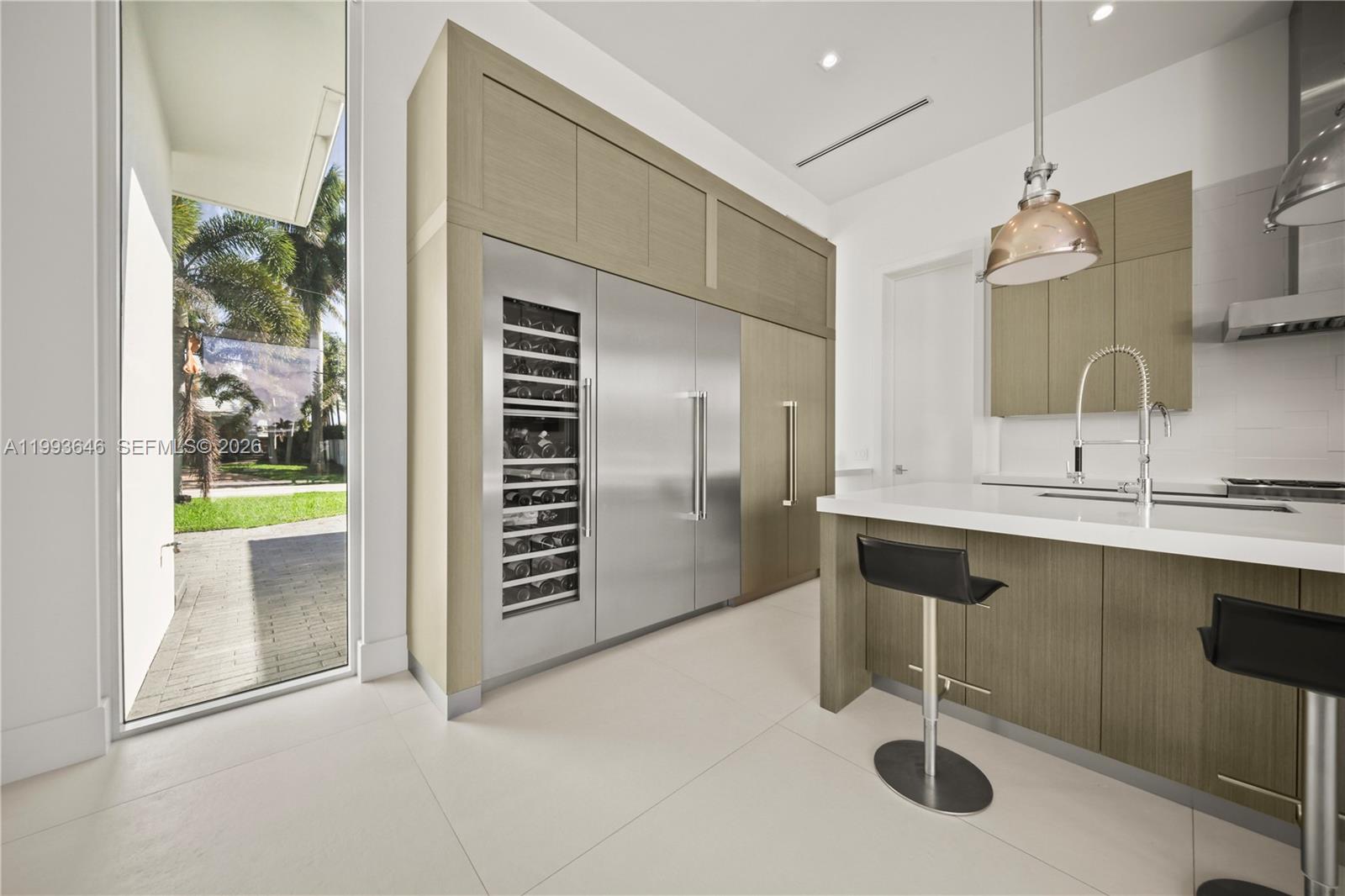 2815 NE 26th Pl Fort Lauderdale, FL 33306