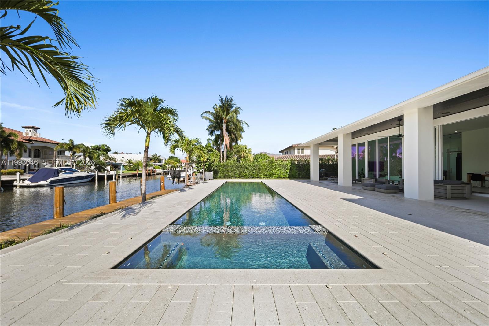 2815 NE 26th Pl Fort Lauderdale, FL 33306