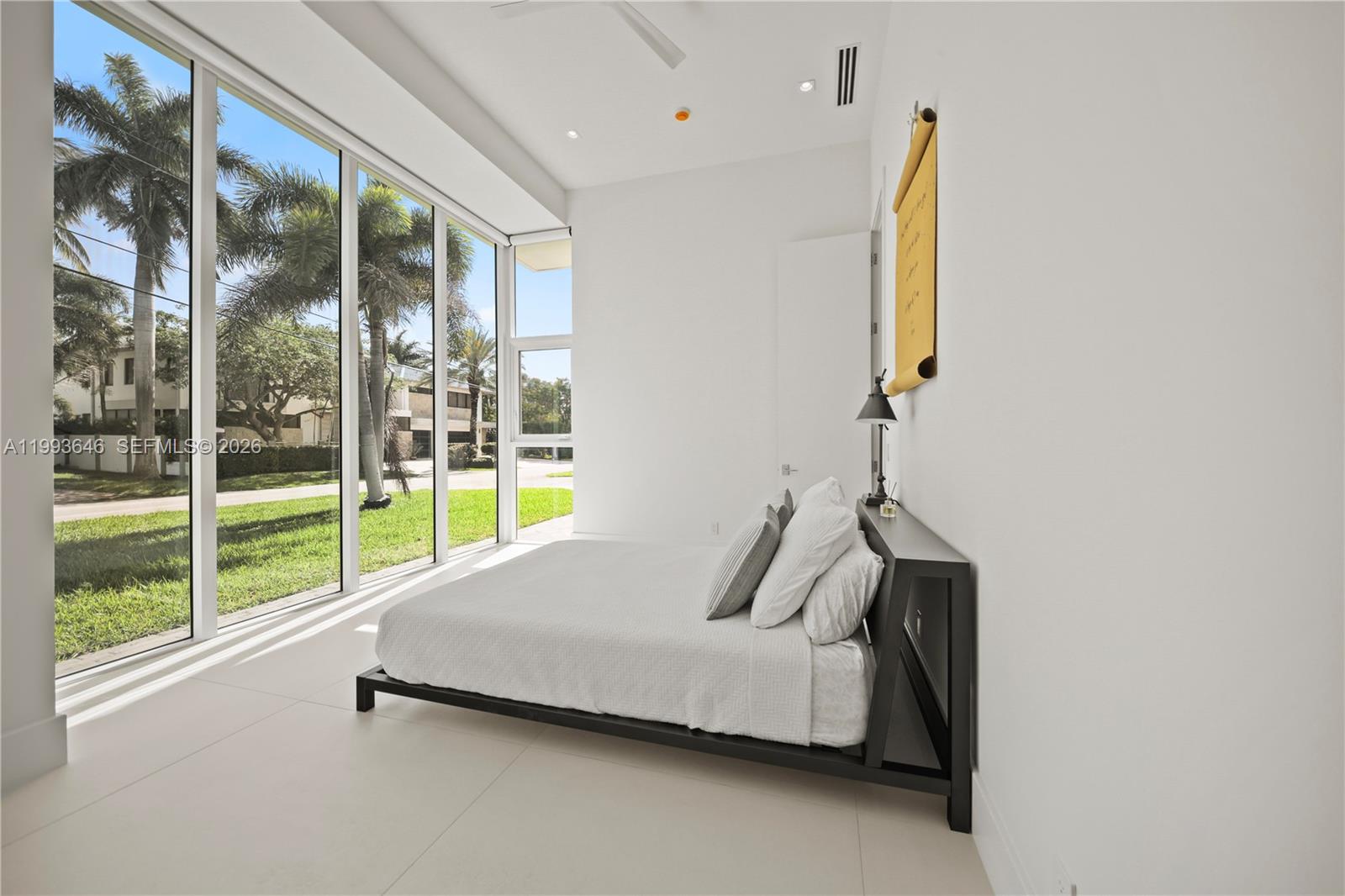 2815 NE 26th Pl Fort Lauderdale, FL 33306