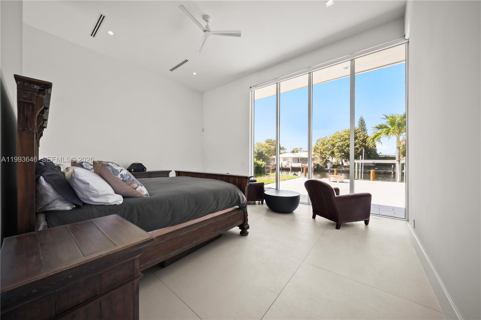 2815 NE 26th Pl Fort Lauderdale, FL 33306