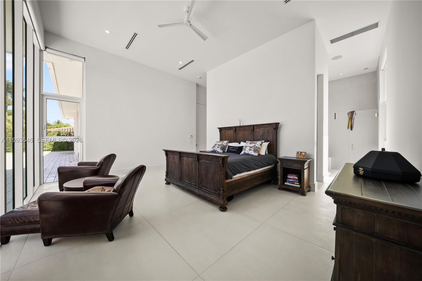 2815 NE 26th Pl Fort Lauderdale, FL 33306