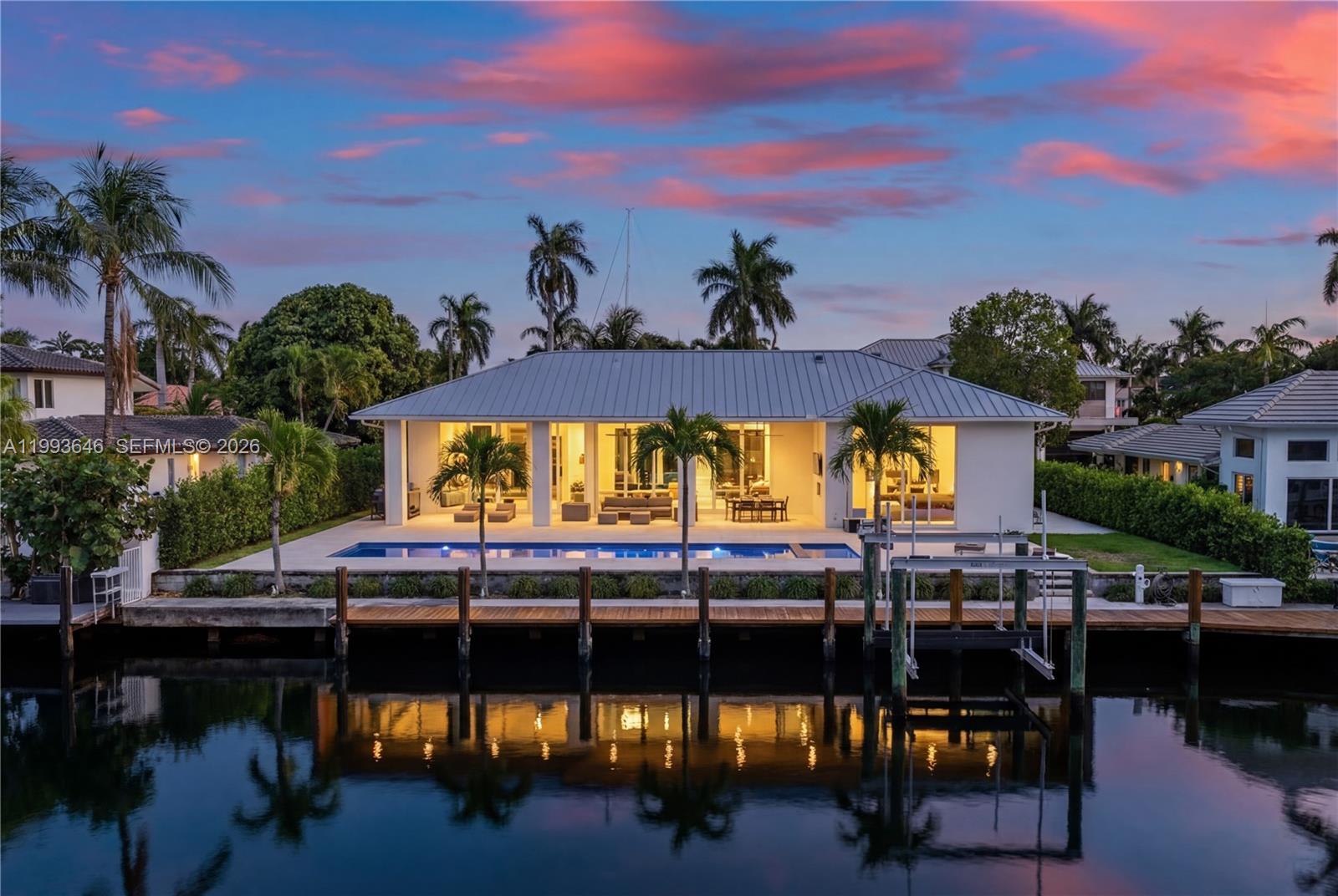 2815 NE 26th Pl Fort Lauderdale, FL 33306