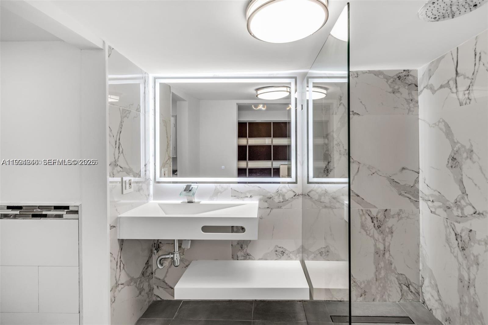 3800 Charles Ter Miami, FL 33133