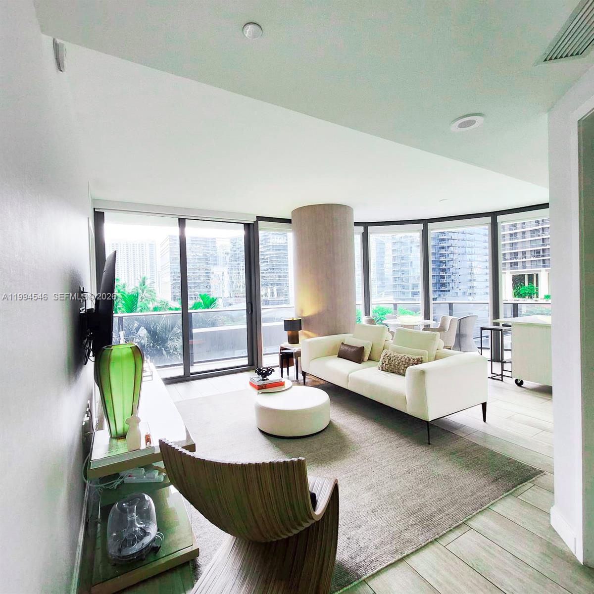 image Brickell Heights West9