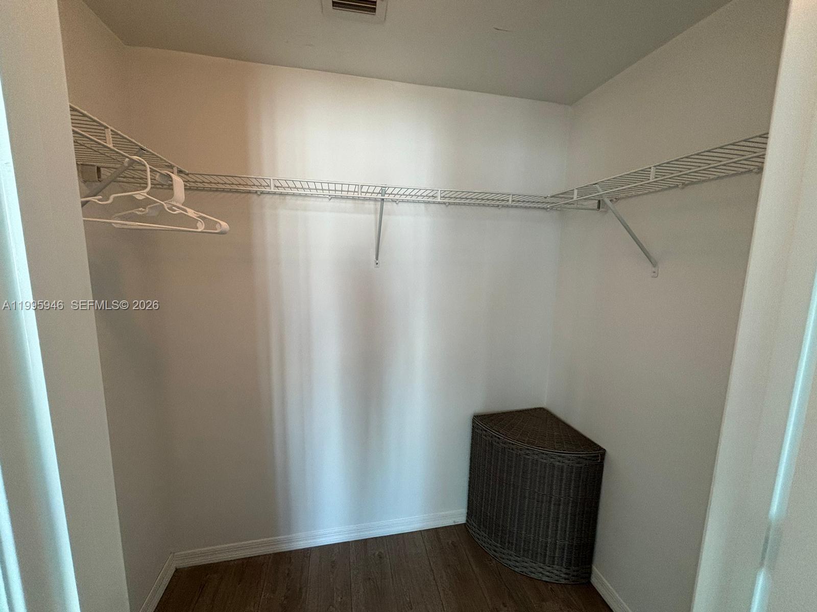 image 500 Brickell West14