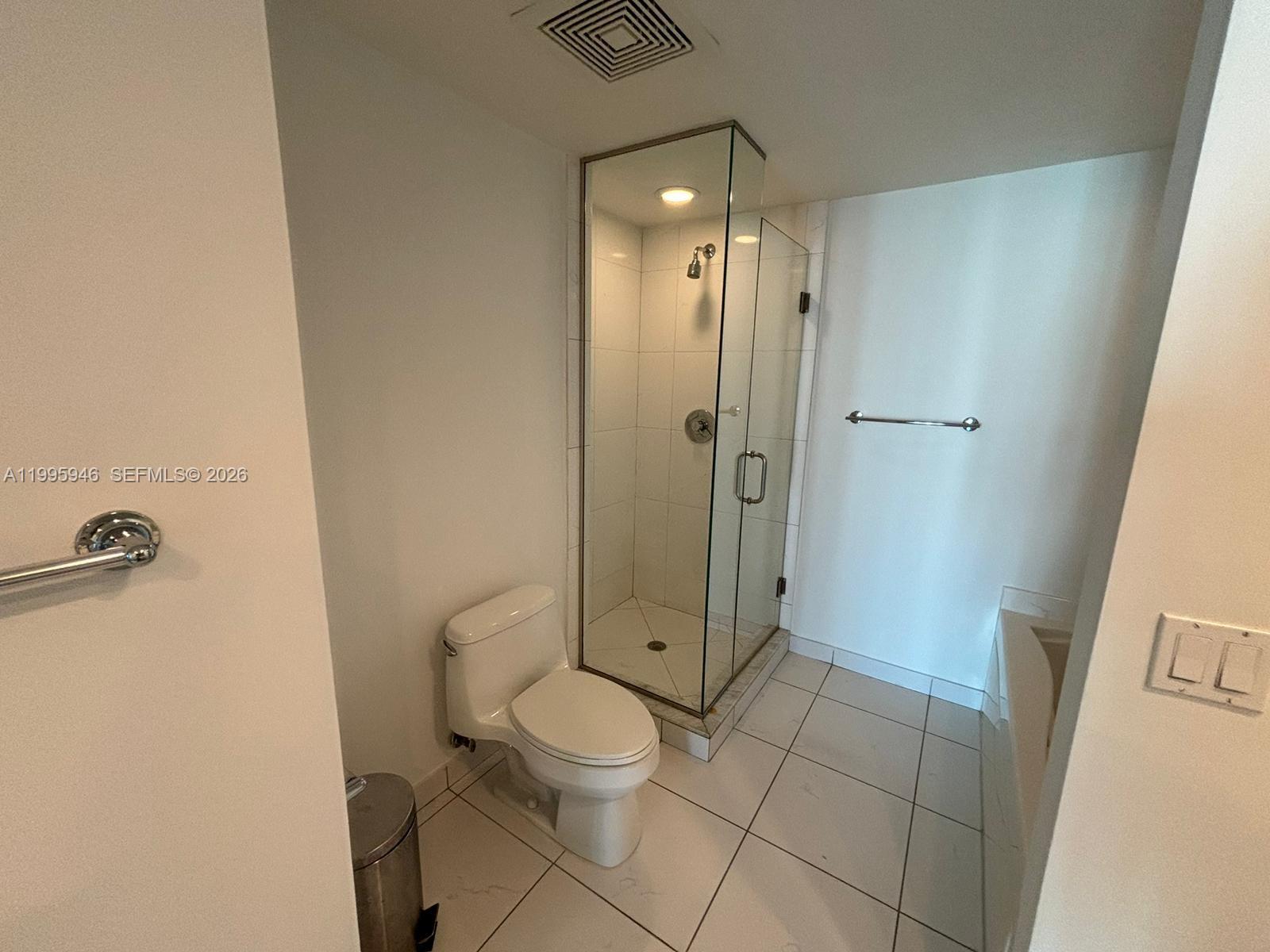 image 500 Brickell West18