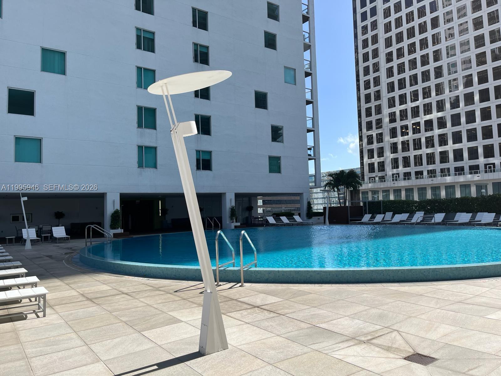 image 500 Brickell West25