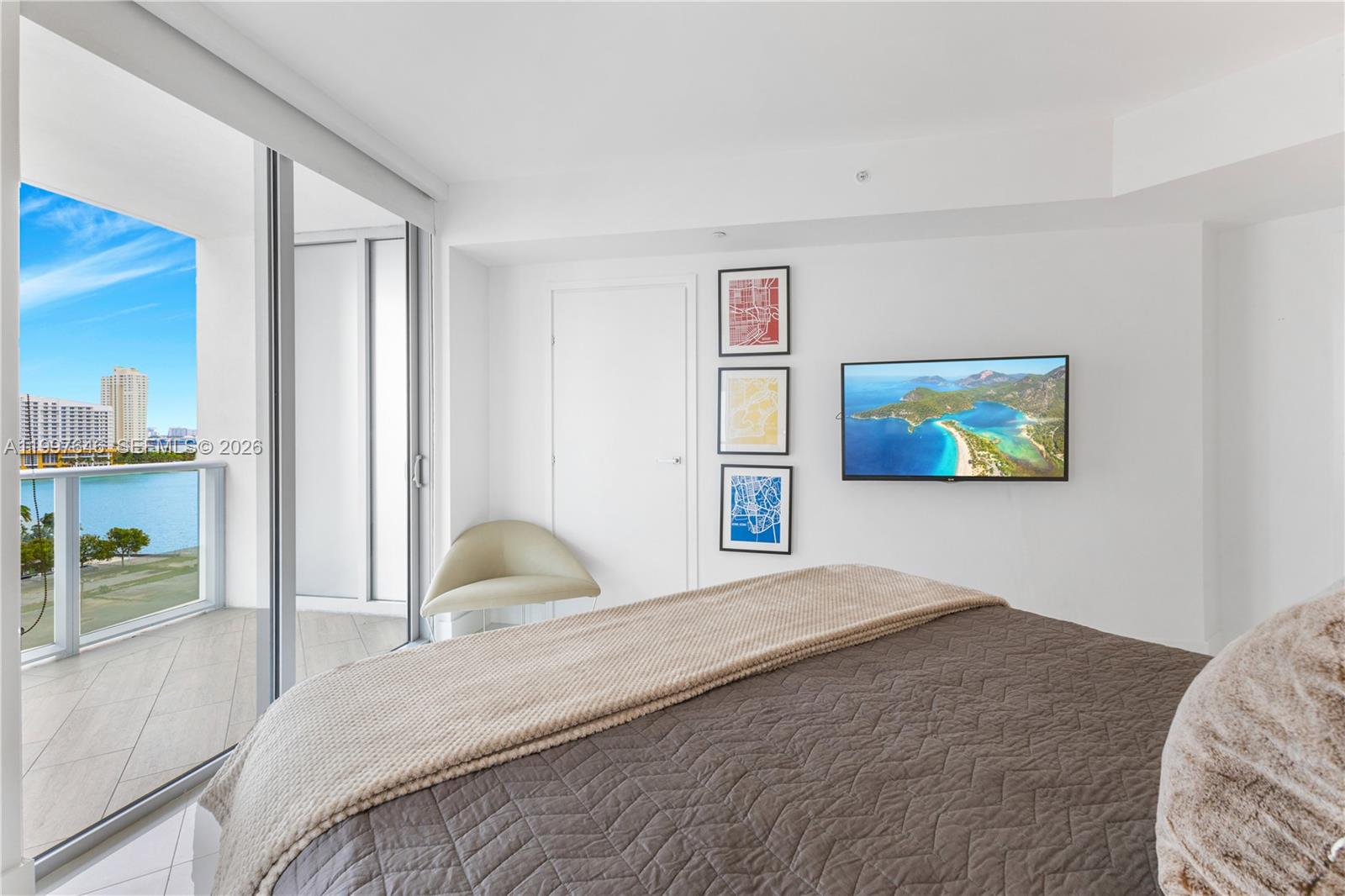 image Brickell House3