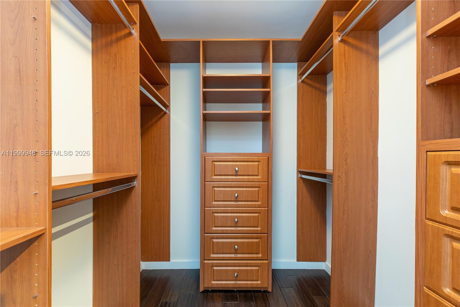 13303 SW 58th Ave #13303 Pinecrest, FL 33156