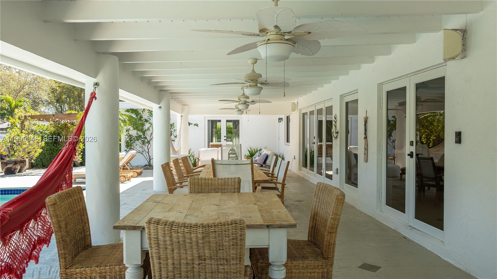 13303 SW 58th Ave #13303 Pinecrest, FL 33156