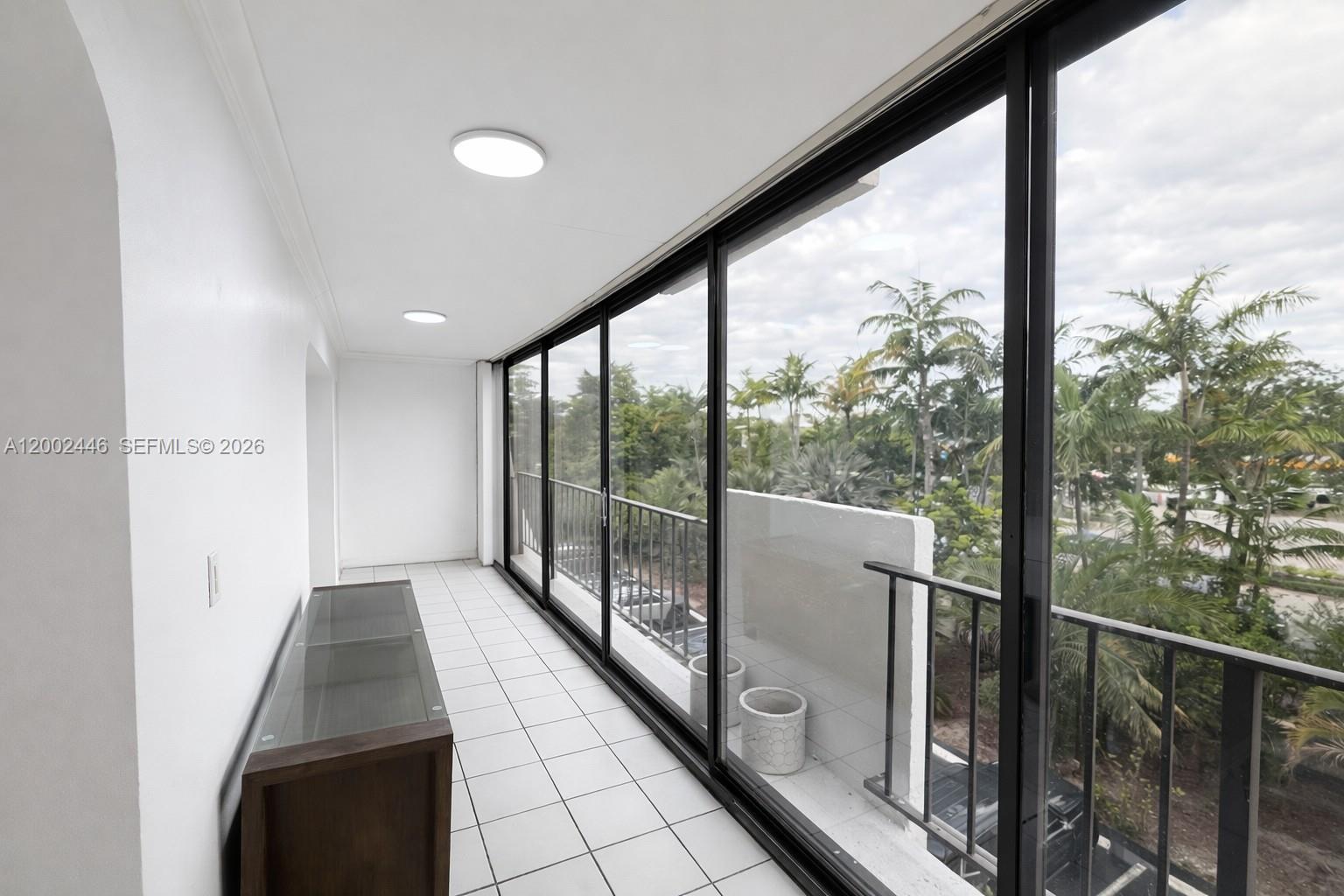 77 Crandon Blvd #3C Key Biscayne, FL 33149