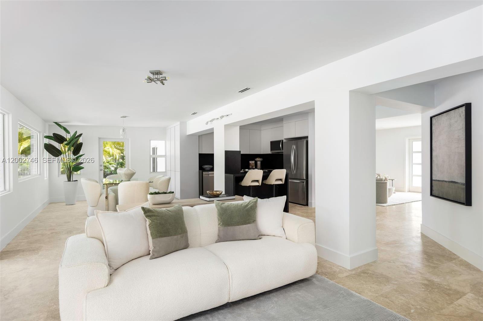 255 Ridgewood Rd Key Biscayne, FL 33149