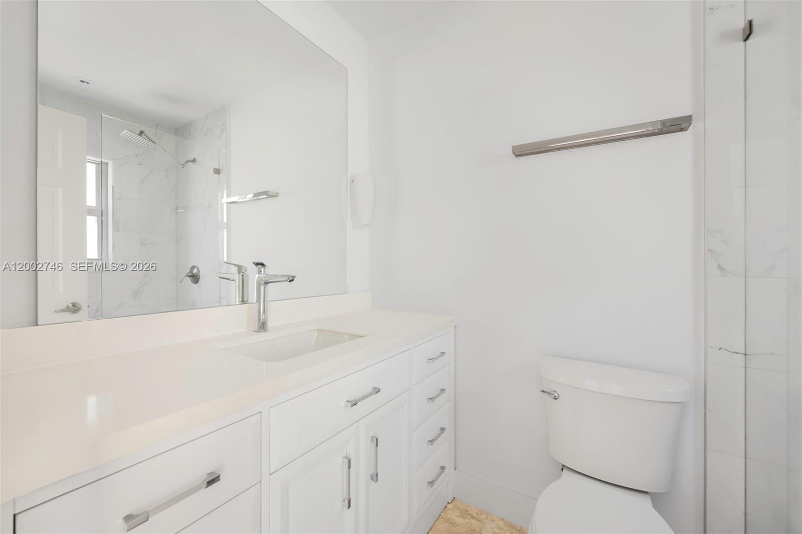 255 Ridgewood Rd Key Biscayne, FL 33149