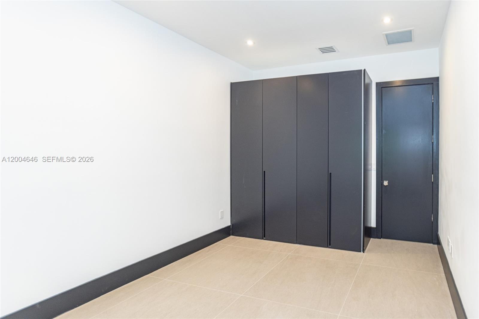 2440 N Shore Ter Miami Beach, FL 33141