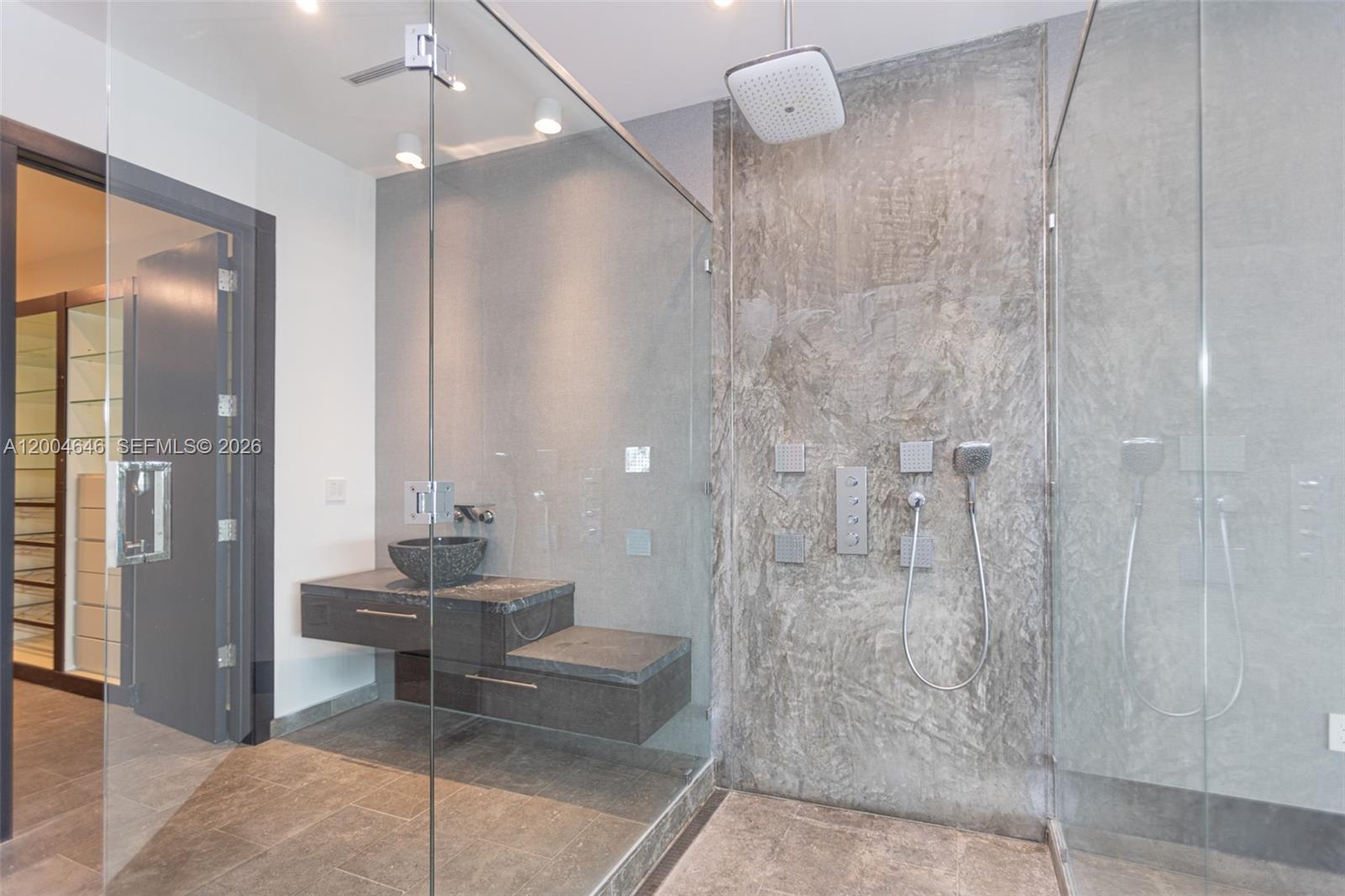 2440 N Shore Ter Miami Beach, FL 33141